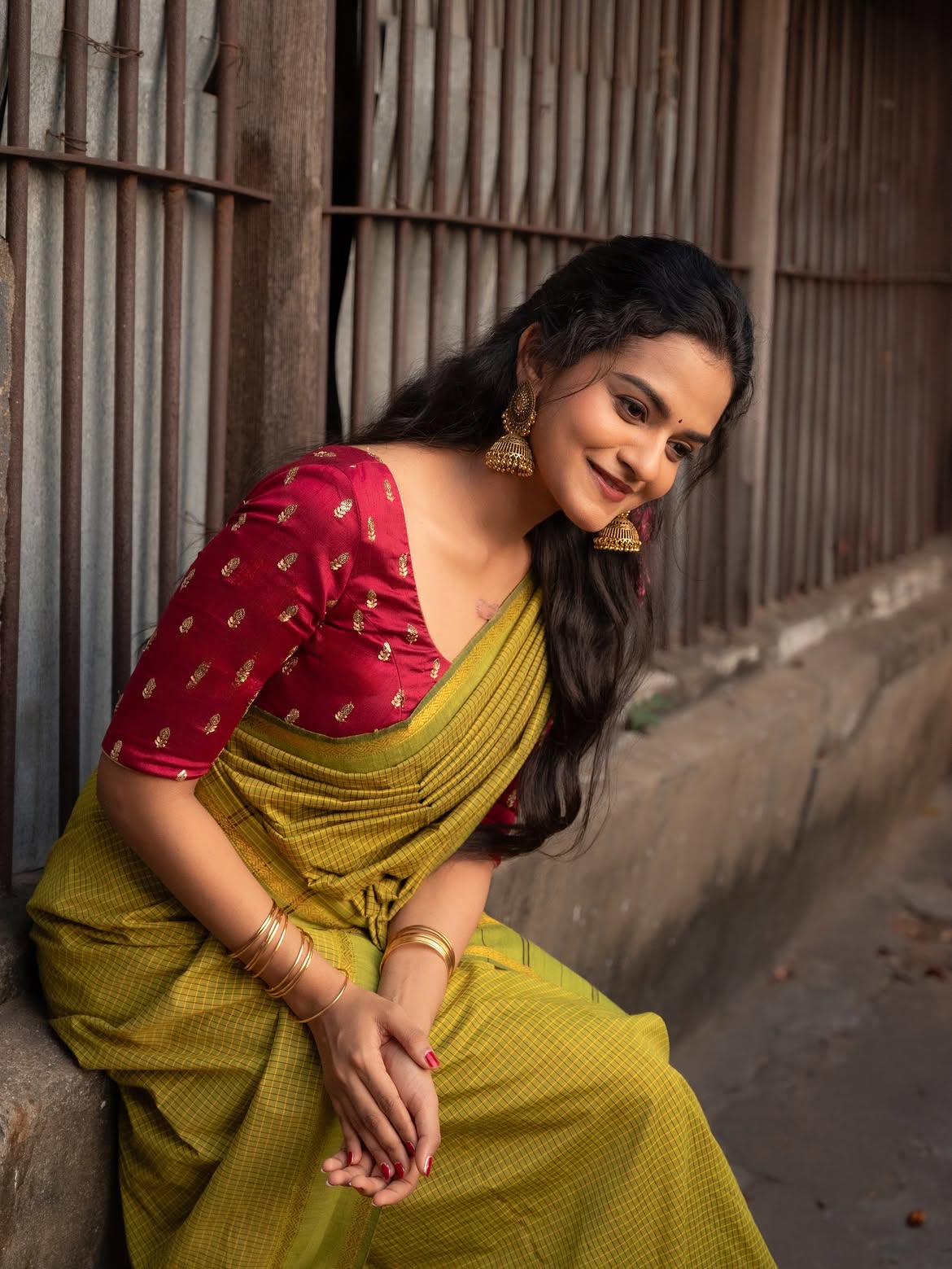 KAYAL - Parvati